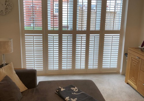 Lounge Shutter with mid rails